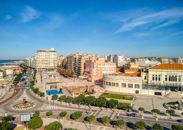 Cosy Flat By The Beach,