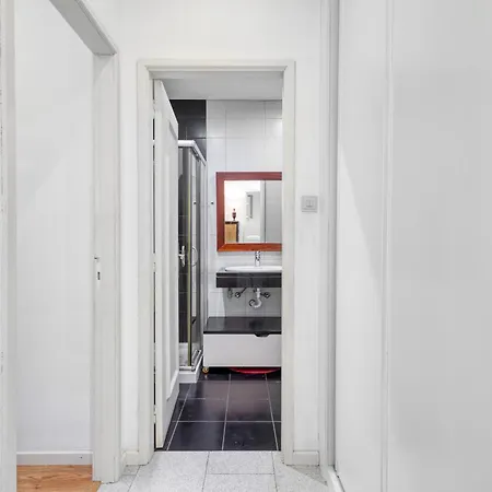 Cosy Flat By The Beach, * Póvoa de Varzim