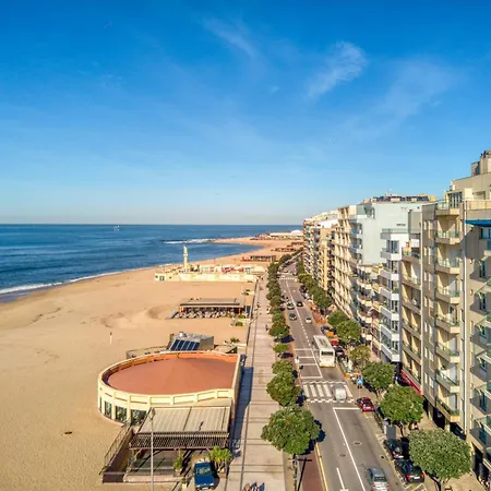 Cosy Flat By The Beach, Апартаменты Повуа-ди-Варзин