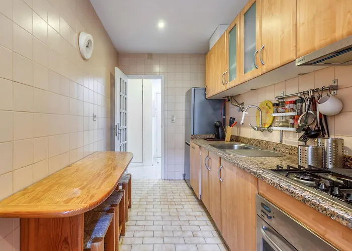 Cosy Flat By The Beach, *