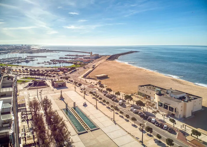 Апартаменты Cosy Flat By The Beach,